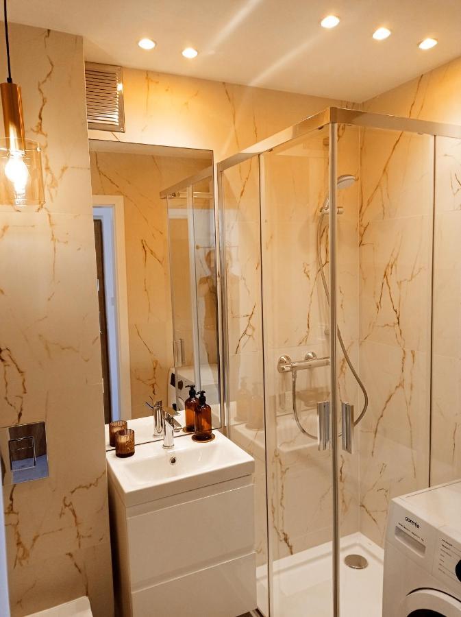 Apartament Home Mi Nysa Zewnętrze zdjęcie