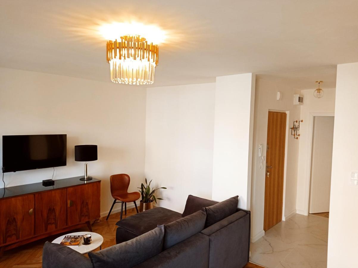 Apartament Home Mi Nysa Zewnętrze zdjęcie